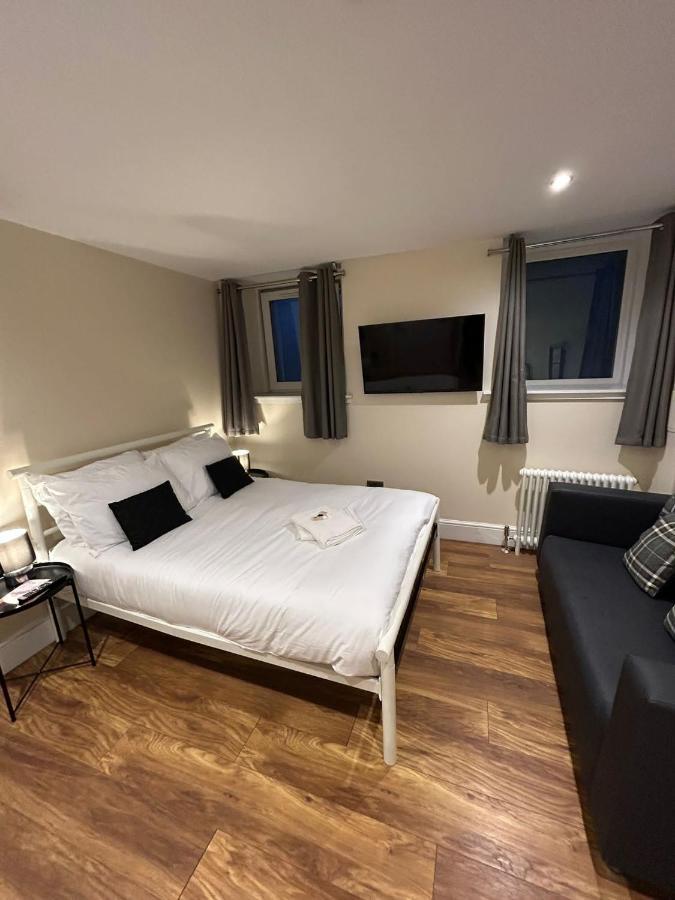 Modern Double Room With Sofa Edynburg Zewnętrze zdjęcie