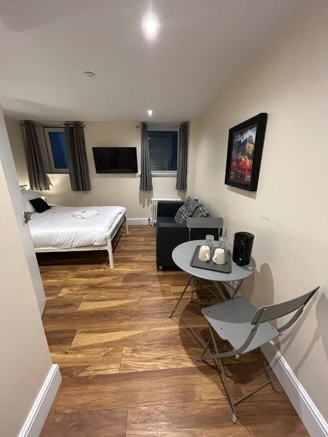 Modern Double Room With Sofa Edynburg Zewnętrze zdjęcie